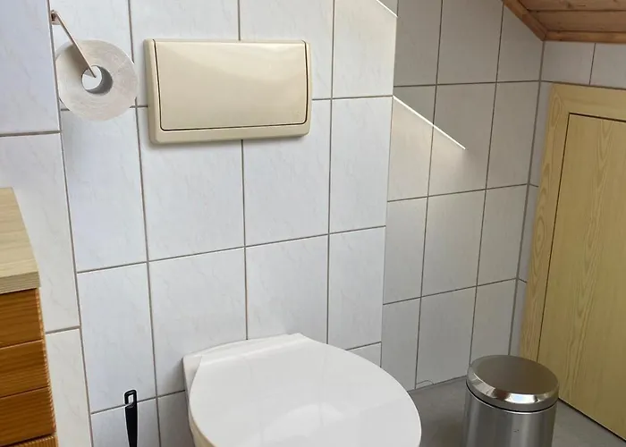 Appartement Dachgeschosswohnung Im Zweiten Obergeschoss